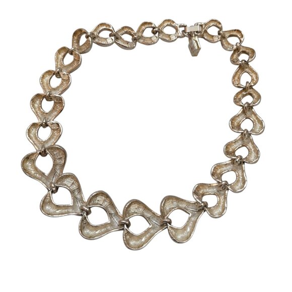 Vintage 80s Rare Alexis Lahellec Paris NOS Matte Silver Metal Heart Necklace - Picture 8 of 10